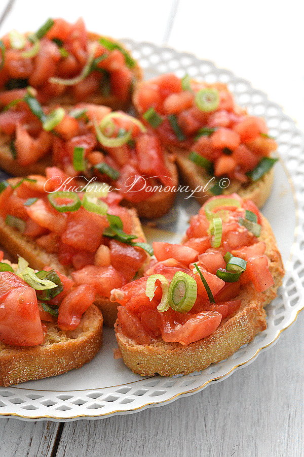 Bruschetta z pomidorami