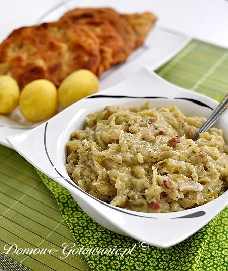 Młoda kapusta zasmażana Młoda kapusta zasmażana