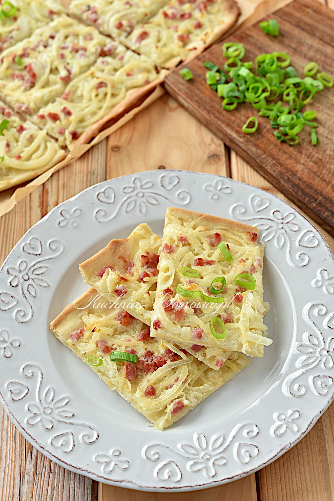 Flammkuchen (tarte flambee)