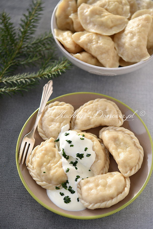 Pierogi ruskie z serkiem wiejskim Pierogi ruskie z serkiem wiejskim