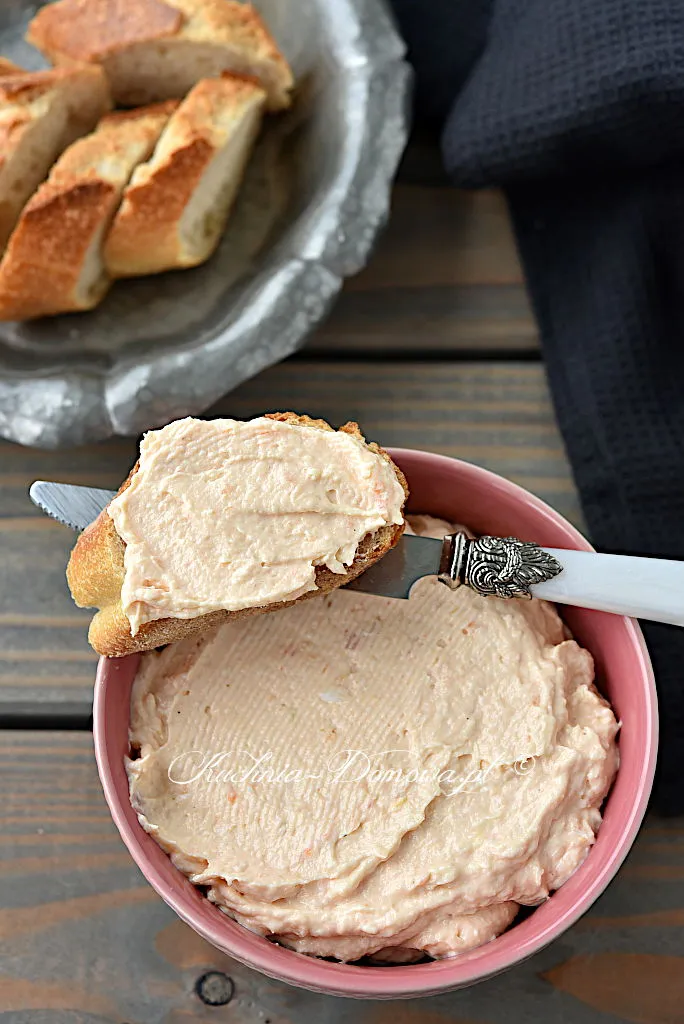 Pasta z łososia Pasta z łososia